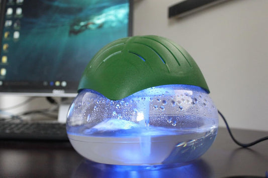 Green Leaf Air Revitalizer, Air Freshener, Room Aromatizer, Aroma and Essential Oil Diffuser with 10ML Lavender Oil